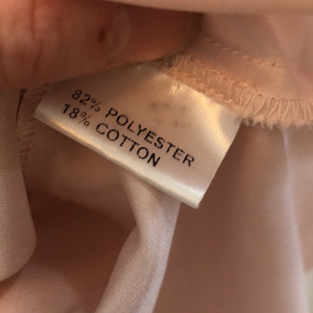 Donated!!!🚨Last chance‼️HP!!!💕Gorgeous silky top - Picture 5 of 10